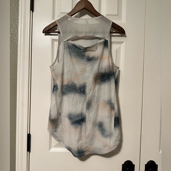 Lululemon Lulu Sculpt Tank Size 6 - Picture 2 of 4